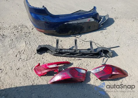 2020 Hyundai Elantra Sel from USA, damaged, VIN 5NPD84LF3LH582832